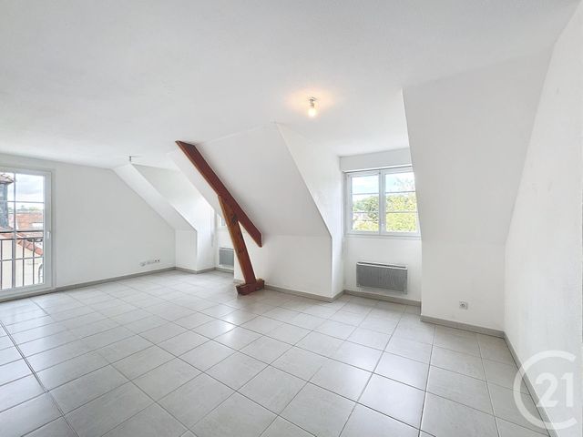 Appartement F2 à louer - 2 pièces - 51.95 m2 - PROVINS - 77 - ILE-DE-FRANCE - Century 21 Martinot Immobilier