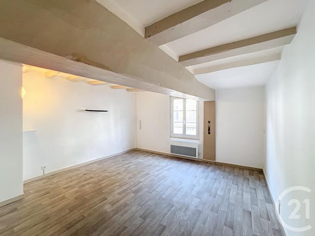 Appartement F1 à louer - 1 pièce - 26.89 m2 - PROVINS - 77 - ILE-DE-FRANCE - Century 21 Martinot Immobilier