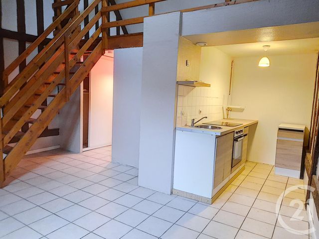 Appartement F2 à louer - 2 pièces - 41.27 m2 - PROVINS - 77 - ILE-DE-FRANCE - Century 21 Martinot Immobilier